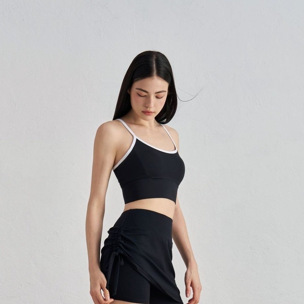 เสื้อกีฬาสีตัดกัน ดีไซน์ตัดต่อ - Fitness Yoga Youth บทวิจารณ์และราคา